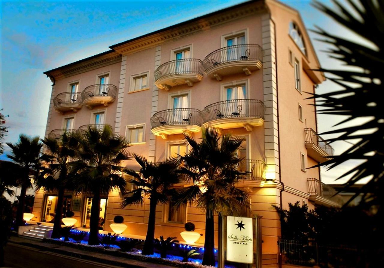 Hotel Stella Maris Casal Velino Exterior photo